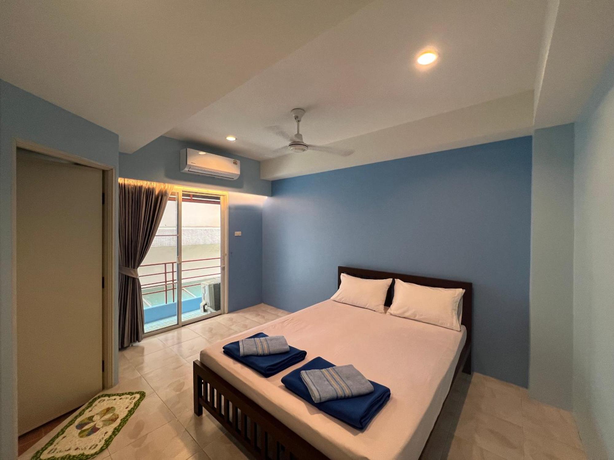 Bonita House Hotel Банкок Екстериор снимка