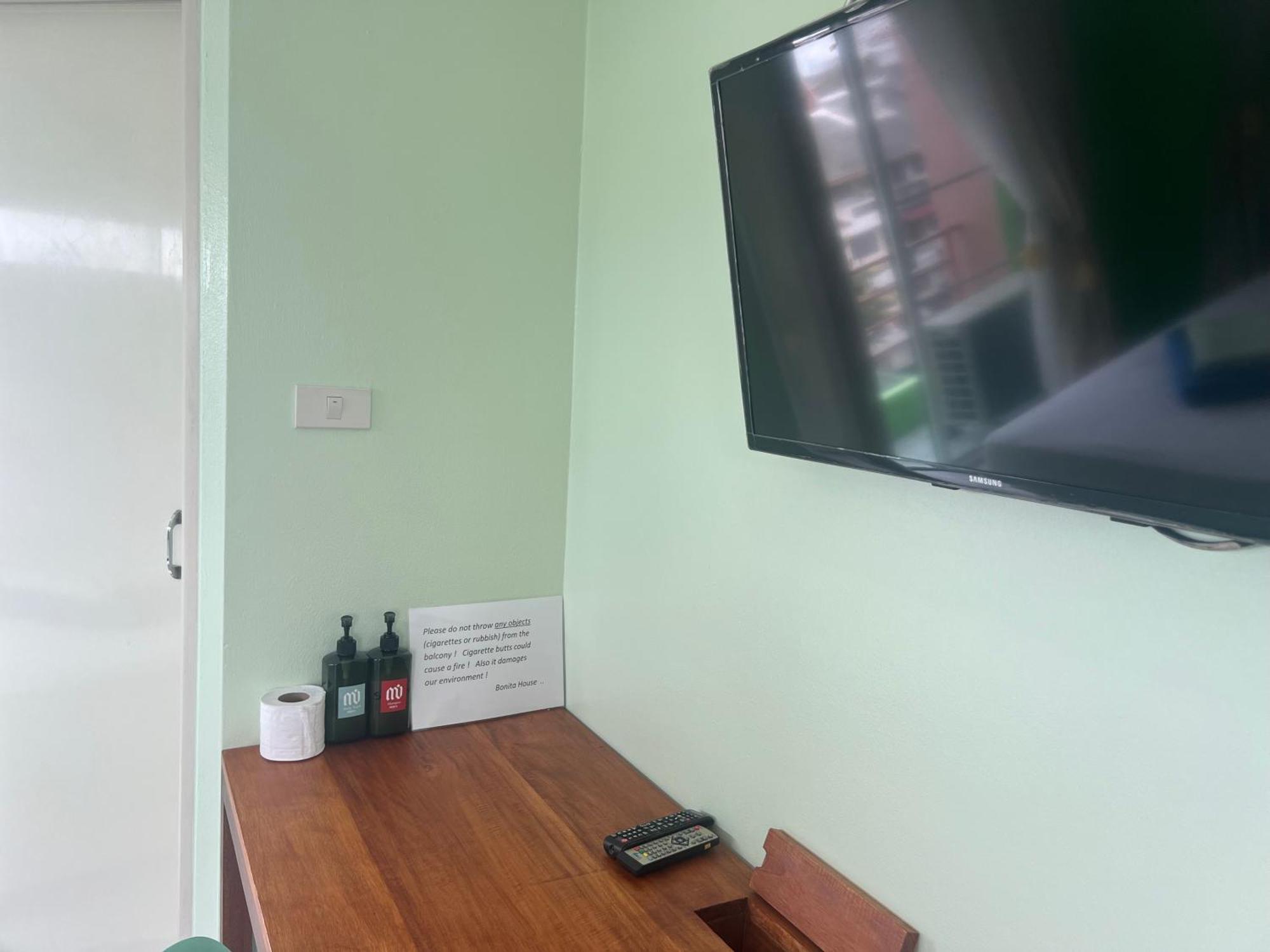 Bonita House Hotel Банкок Екстериор снимка
